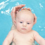 5 razones por las que tu bebé debería practicar natación
